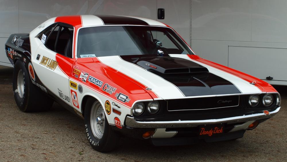Vintage Dodge Challenger Muscle Car wallpaper