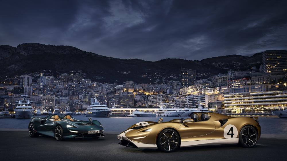 McLaren Elva Coastal Luxury wallpaper