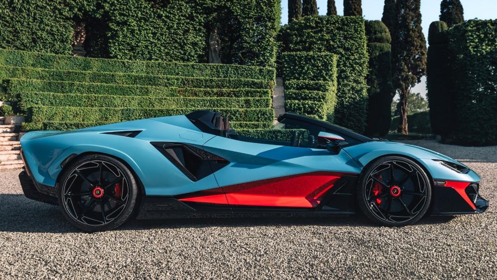 Lamborghini Fenomeno Elegance in Motion wallpaper