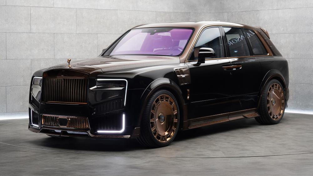 Elegant Rolls-Royce Cullinan Luxury wallpaper