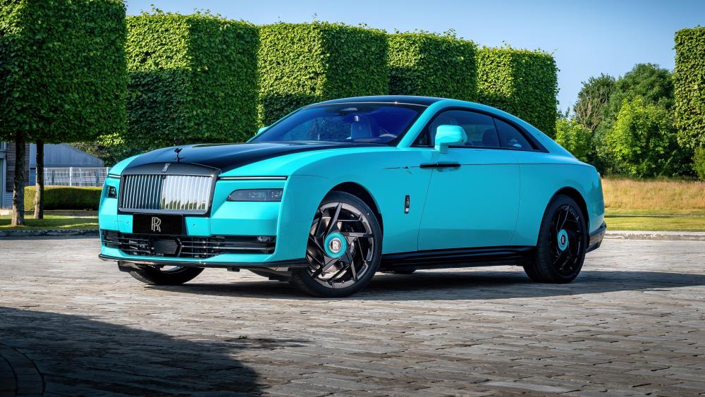 Cyan Rolls Royce Spectre Black Badge Elegance wallpaper