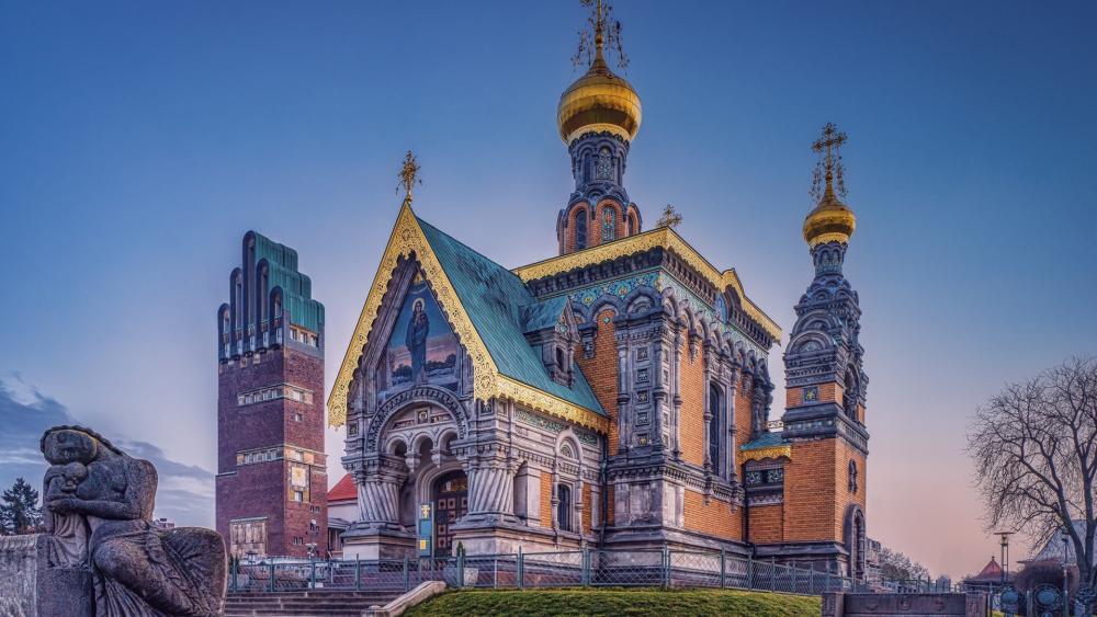 Golden Domes of Mathildenhöhe in Twilight wallpaper