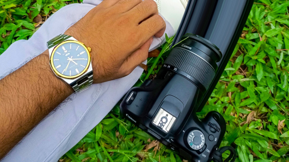 Timeless Technology Moments wallpaper