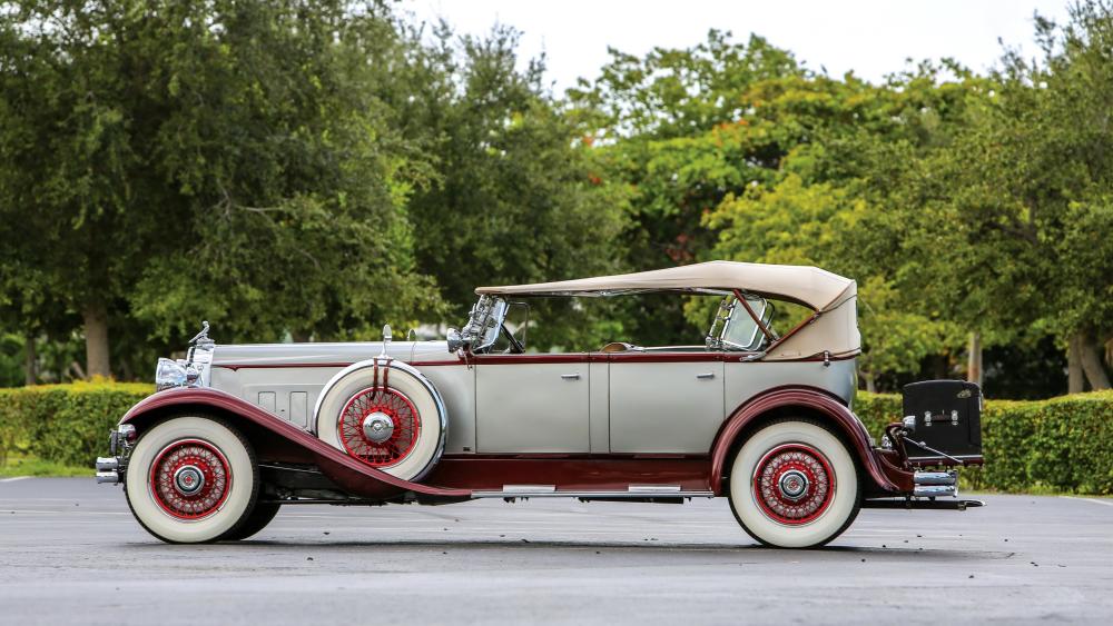 Packard Deluxe Eight Elegance wallpaper