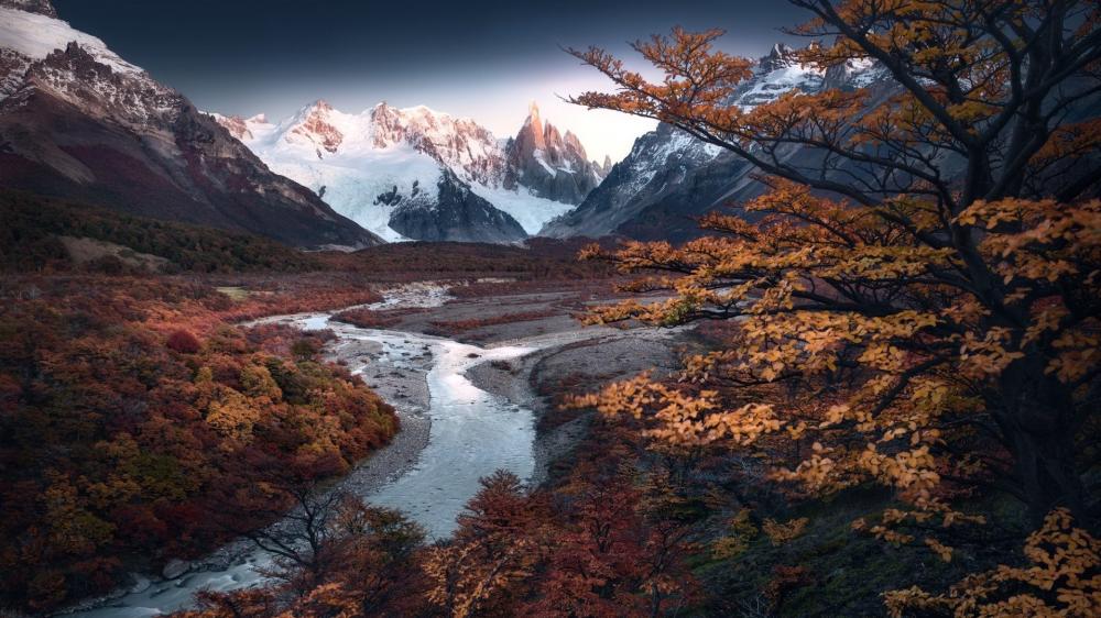Cerro Torre Autumn Glacier Vista wallpaper