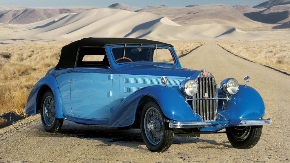 Classic Bugatti Roadside Elegance wallpaper