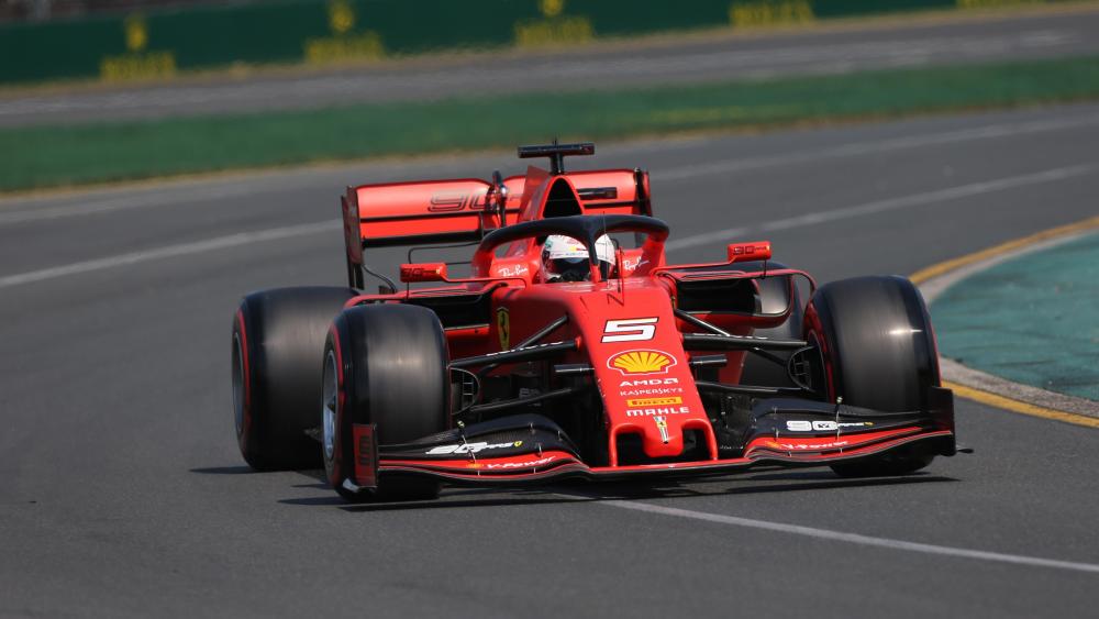 Ferrari F1 Speed On Track wallpaper