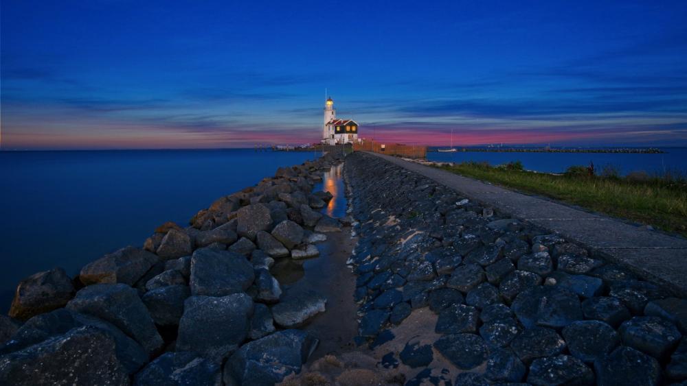 Twilight Beacon at Marken Breakwater wallpaper