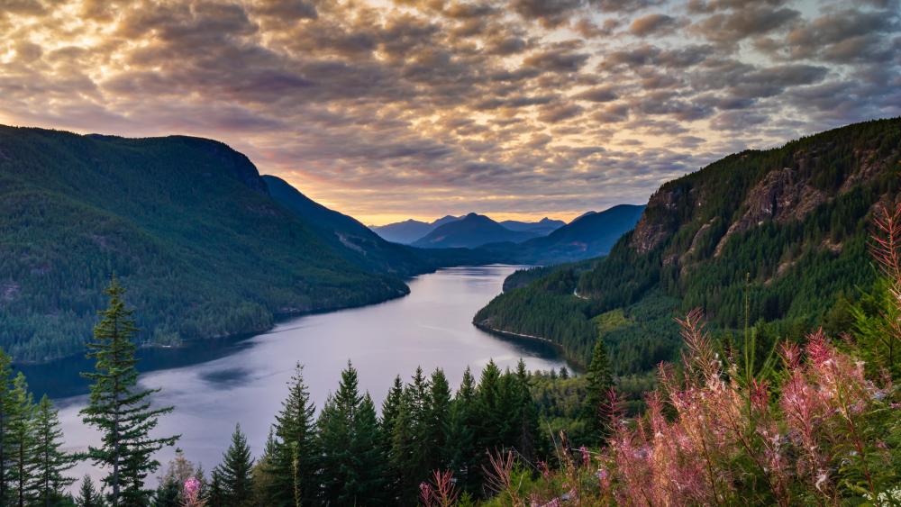 Alouette Lake Sunset Panorama wallpaper