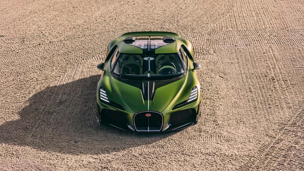 Green Bugatti Hypercar Elegance wallpaper