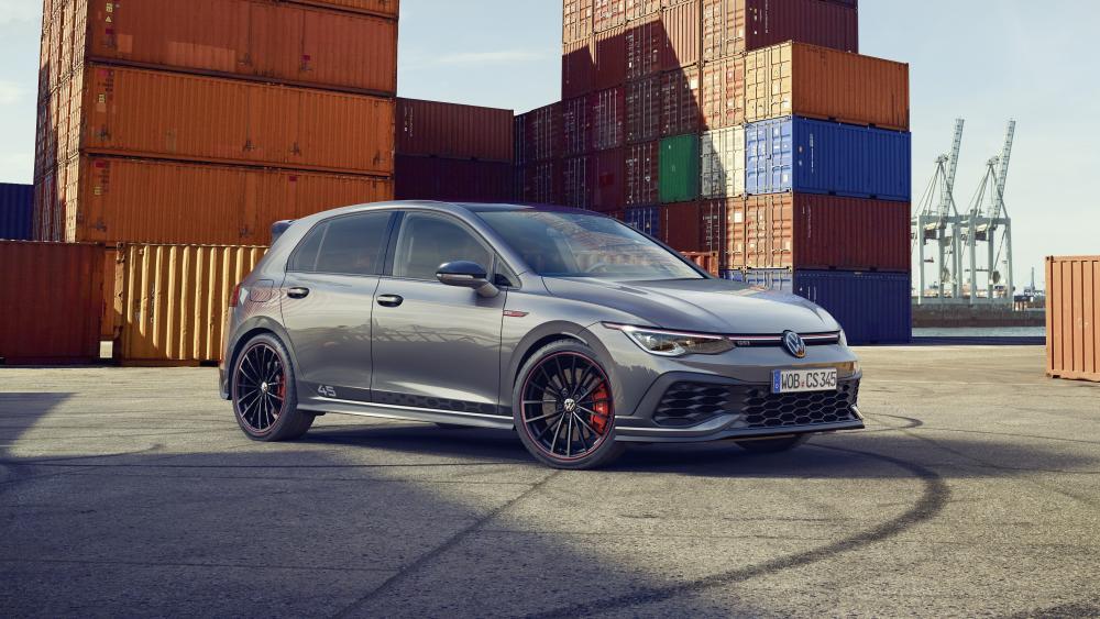 Volkswagen Golf GTI Urban Port Stance wallpaper
