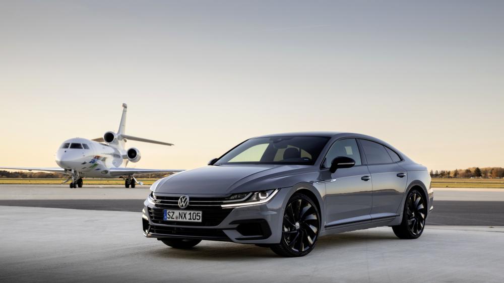 Volkswagen Arteon R Line Luxury Sedan wallpaper