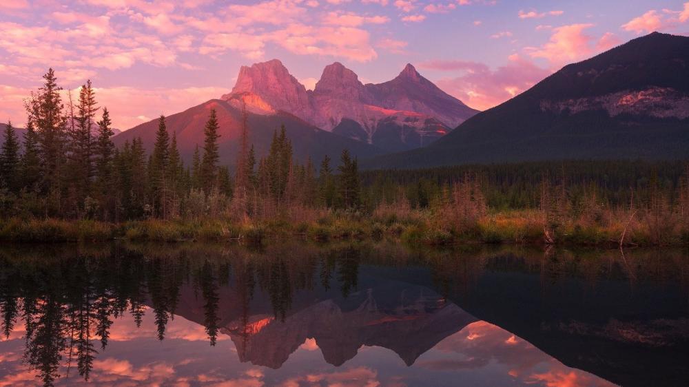 Three Sisters Sunrise Reflection wallpaper