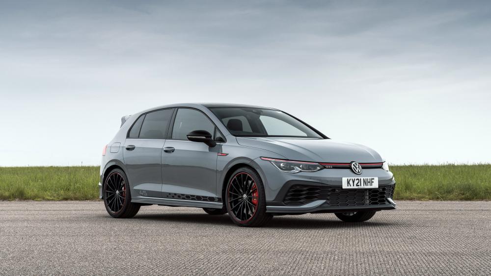Volkswagen Golf GTI in Grey Horizon wallpaper