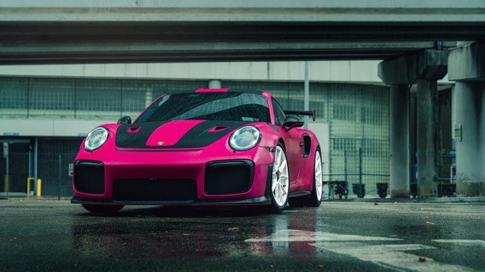 Neon Pink Porsche 911 Urban Beast wallpaper
