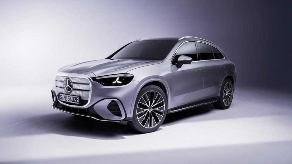 Mercedes-Benz GLC 400 AMG Line Elegance wallpaper