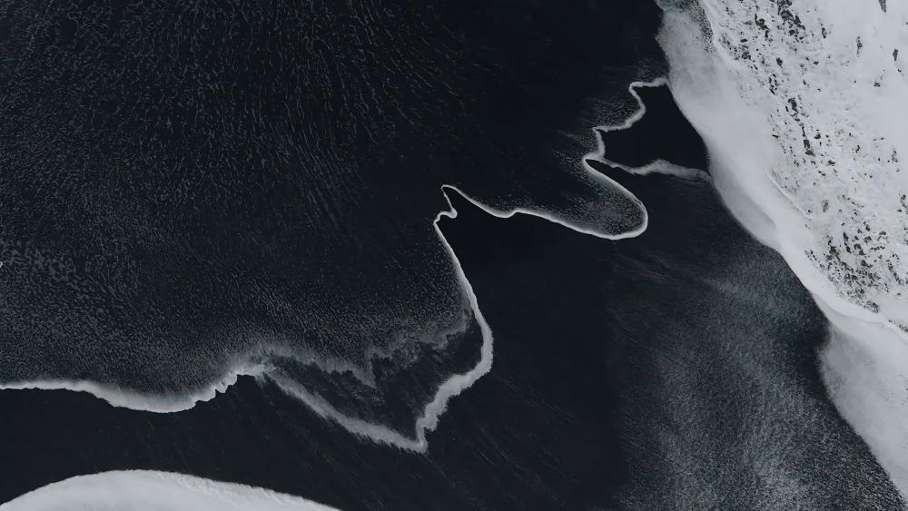 Monochrome Black Sand Shoreline wallpaper