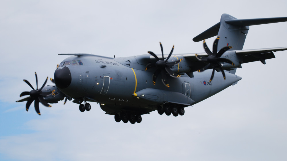 RAF A400M Atlas Approaching Landing wallpaper