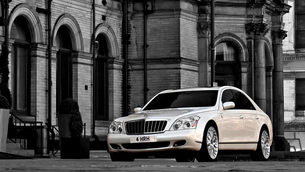 Elegant Maybach in Timeless Black and White wallpaper