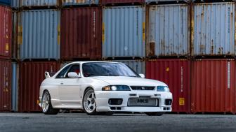 Nissan Skyline R33 GT-R wallpaper