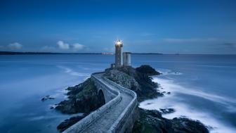 Petit Minou Lighthouse at Dusk: A Tranquil Coastal View wallpaper