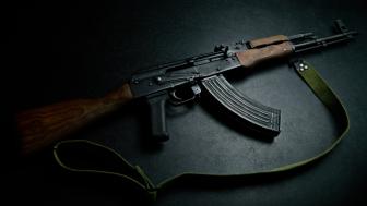 AK-47 Tactical Display wallpaper