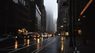 Rainy Evening in New York City Glow wallpaper