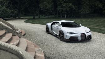 Bugatti Chiron 4K Elegance wallpaper