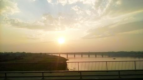 Tranquil Sunset Over the River View wallpaper