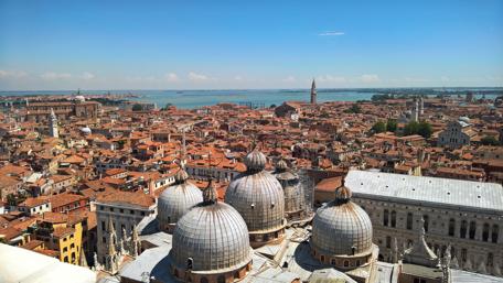 Venice roofs wallpaper