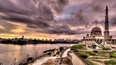 Majestic Stormy Sky Over Serene Waters wallpaper