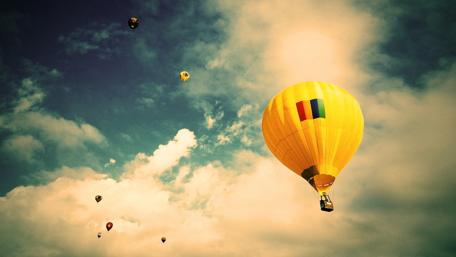 Balloon flight wallpaper