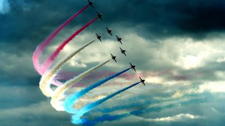 Aerial Ballet of Military Jets wallpaper