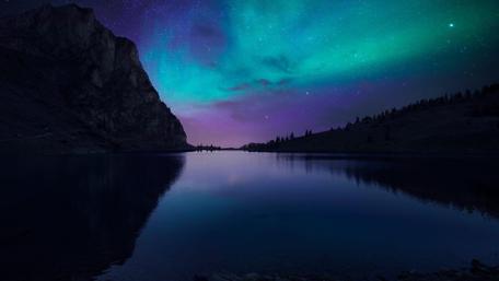 Whispers of the Northern Night Sky wallpaper