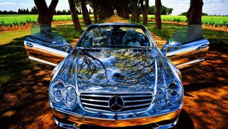 Chrome Mercedes Benz in Vineyard Splendor wallpaper