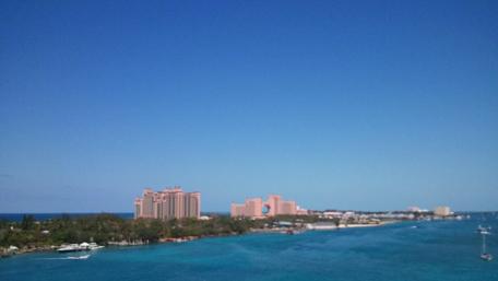 Stunning Coastal Paradise in the Bahamas wallpaper