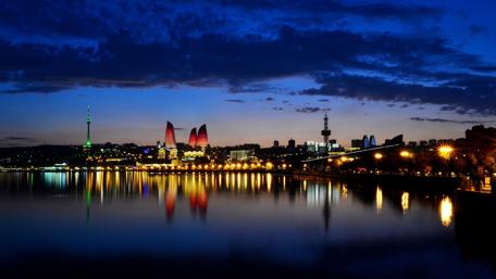Stunning Night Cityscape Reflections wallpaper