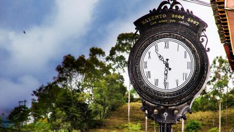 Timeless Charm of Salento's Clock wallpaper