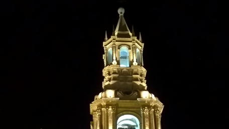 Majestic Lights of Arequipa at Night wallpaper