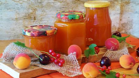 Delicious Homemade Fruit Preserves Wallpapers wallpaper
