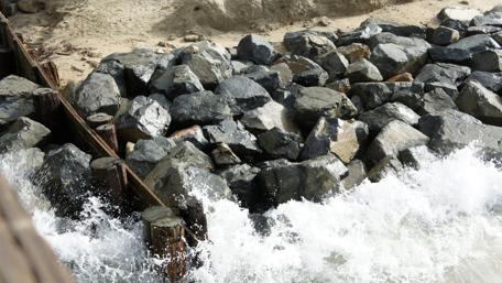 Stunning Beachfront Rock Formation Detail wallpaper