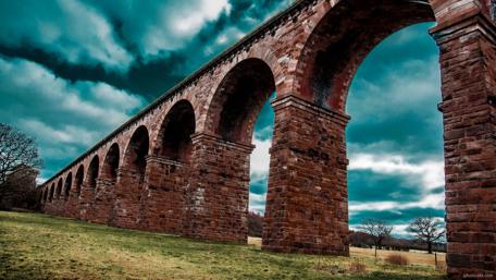 Aqueduct wallpaper