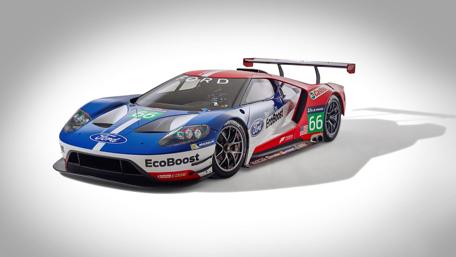 Sleek Ford GT Race Car Design for Enthusiasts wallpaper
