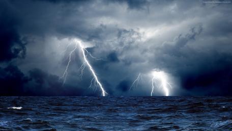 Lightning Strikes Over the Stormy Sea wallpaper