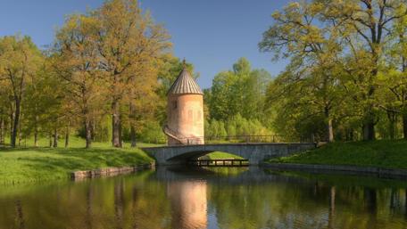 Serene Autumn Scene by the Riverbank wallpaper