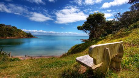Tranquil Coastal Escape Amidst Nature's Beauty wallpaper