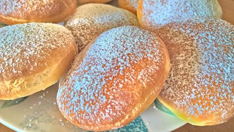 Deliciously Soft Sugar-Dusted Buns wallpaper