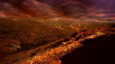 Majestic Canyon at Dusk wallpaper