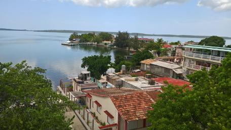 Coastal Harmony of City Life wallpaper