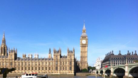 Timeless Beauty of London Skyline wallpaper